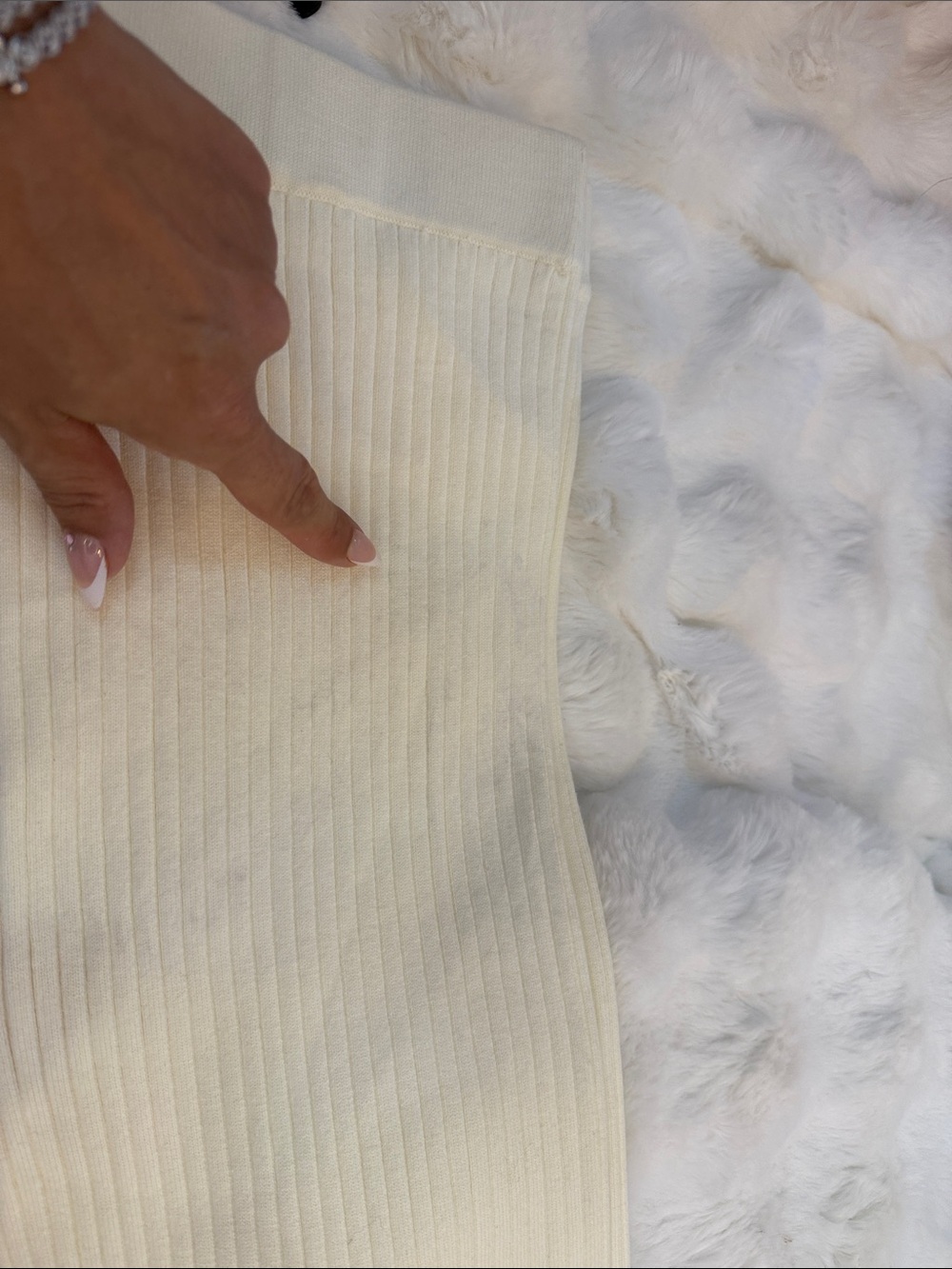 Cream Ribbed Leggings - Picture 7 of 7